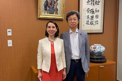 Среща на българския посланик с председателя на Групата за приятелство Япония-България в Горната камара на японския парламент